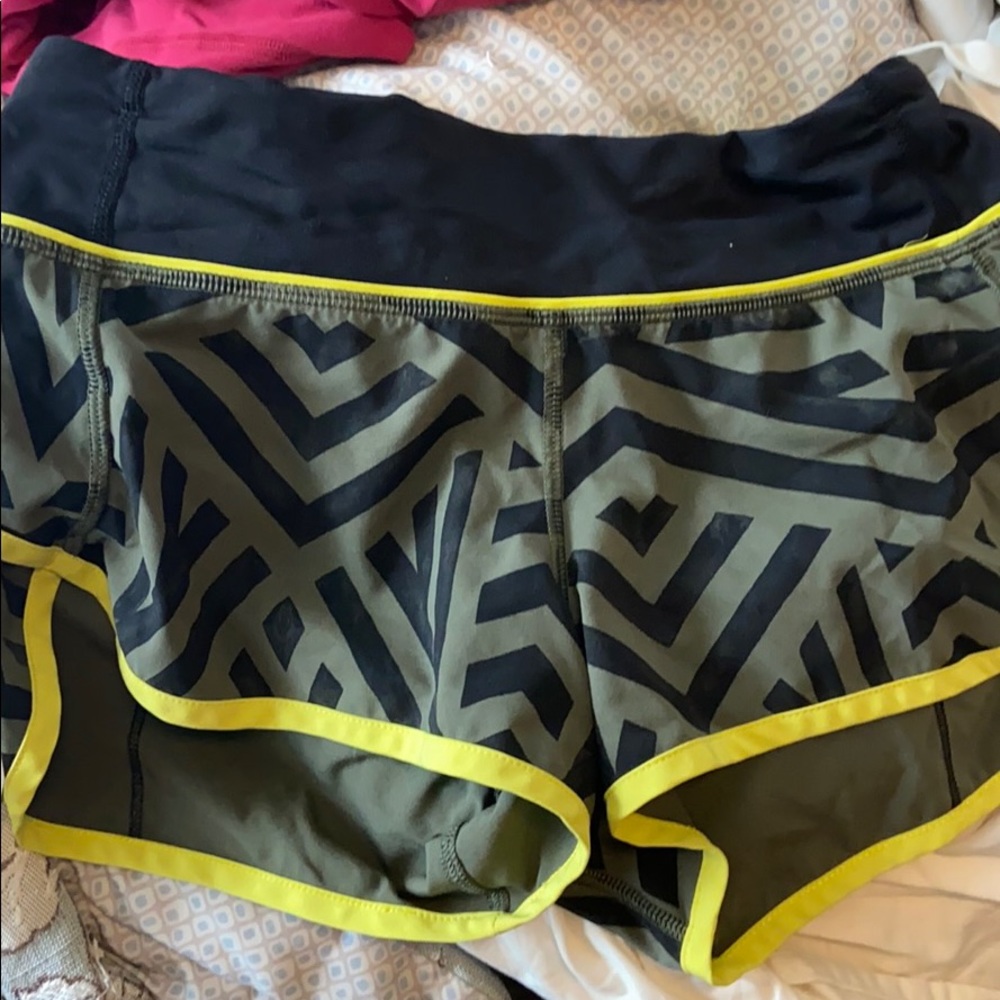 Lululemon speed shorts size 2